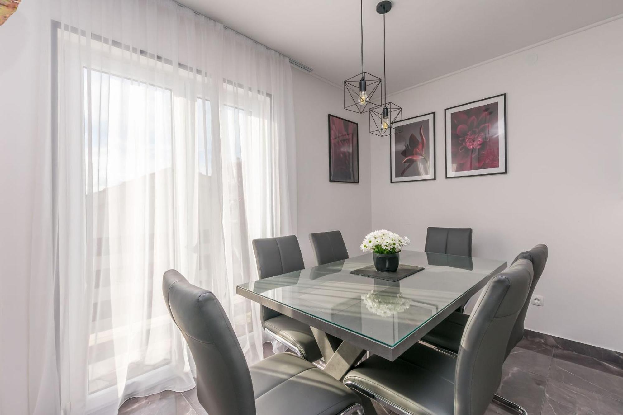 Apartments Mladen Duce Luaran gambar