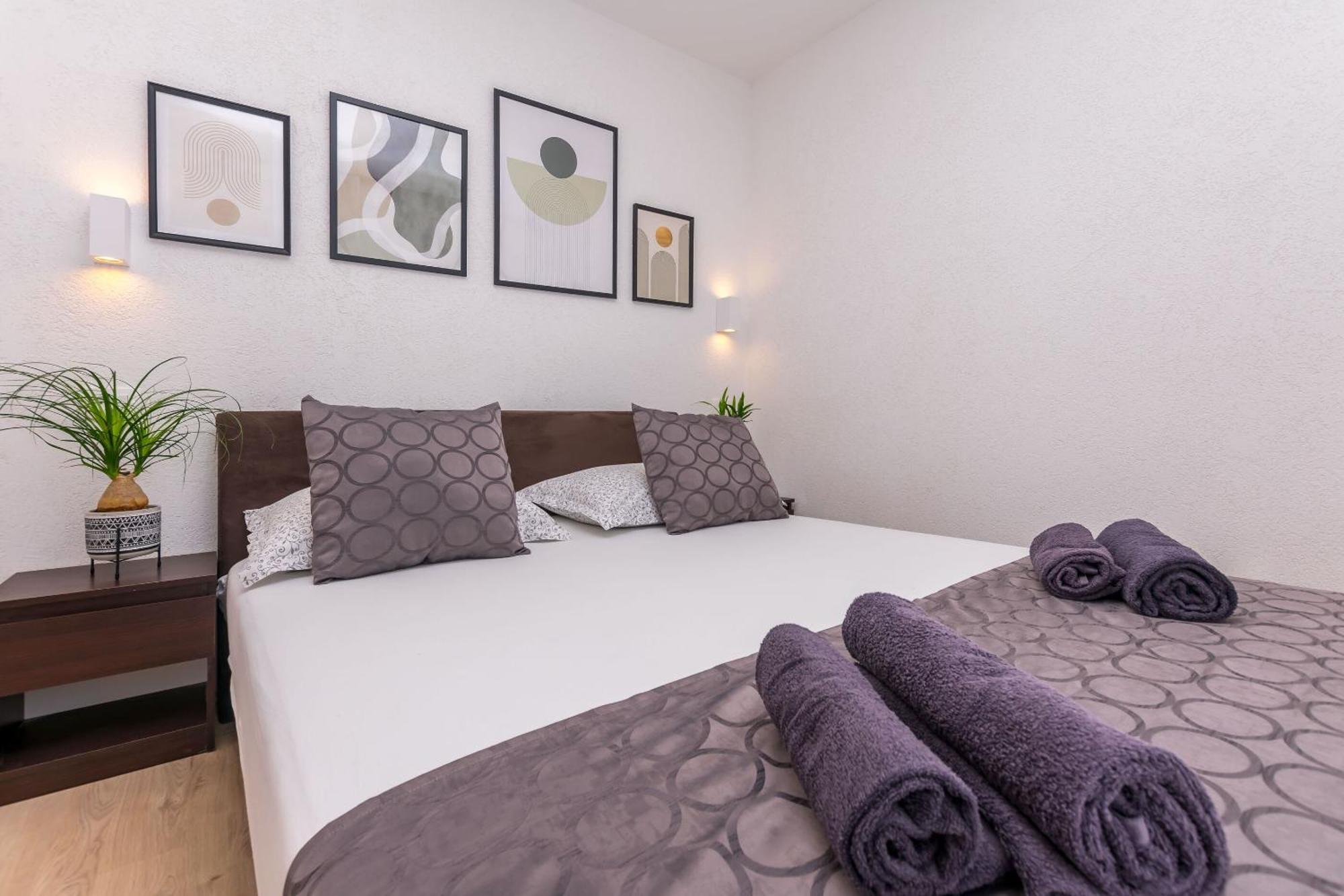 Apartments Mladen Duce Luaran gambar